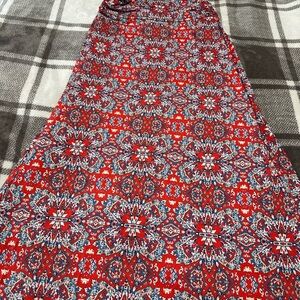 Gilli Red Floral Medallion Maxi Skirt
